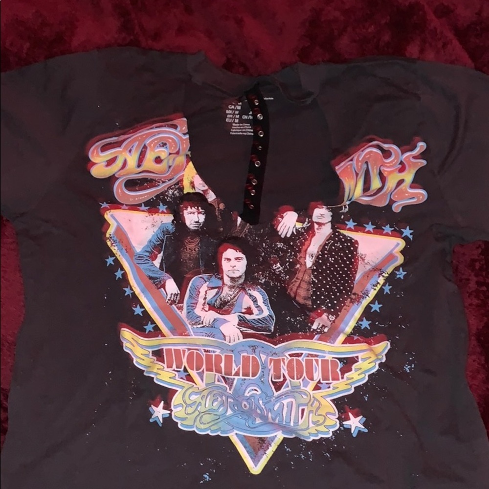 T-shirt